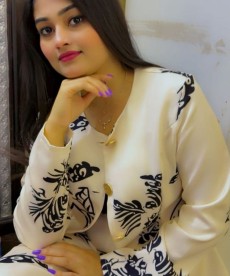 fozia-hot-beauty