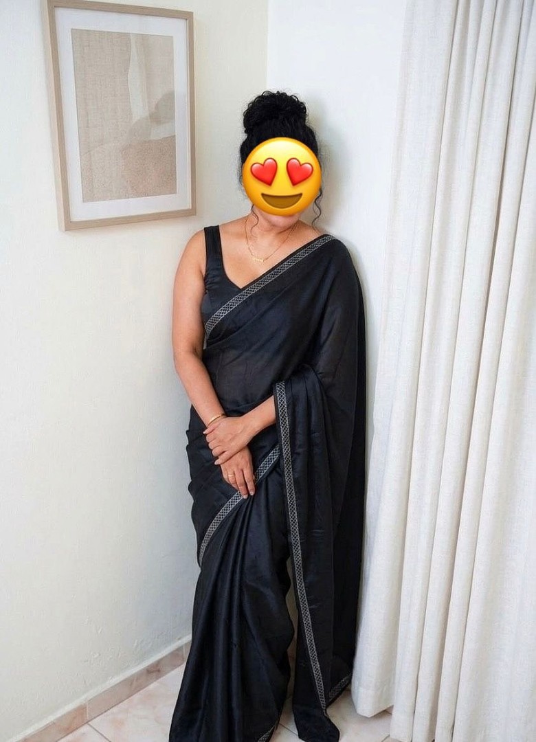 call-aniya-indian-dubai-girls-1