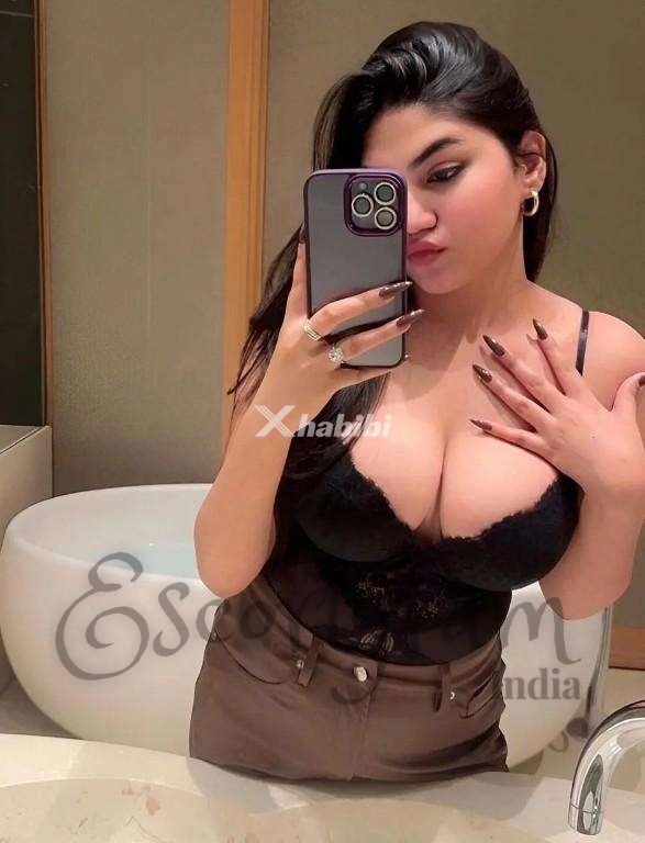 call-girls-in-gaur-city-mall-noida-8527849989-delhi-1