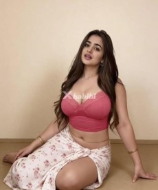 book-1oo-real-meet-call-girls-in-greater-noida-9911007304