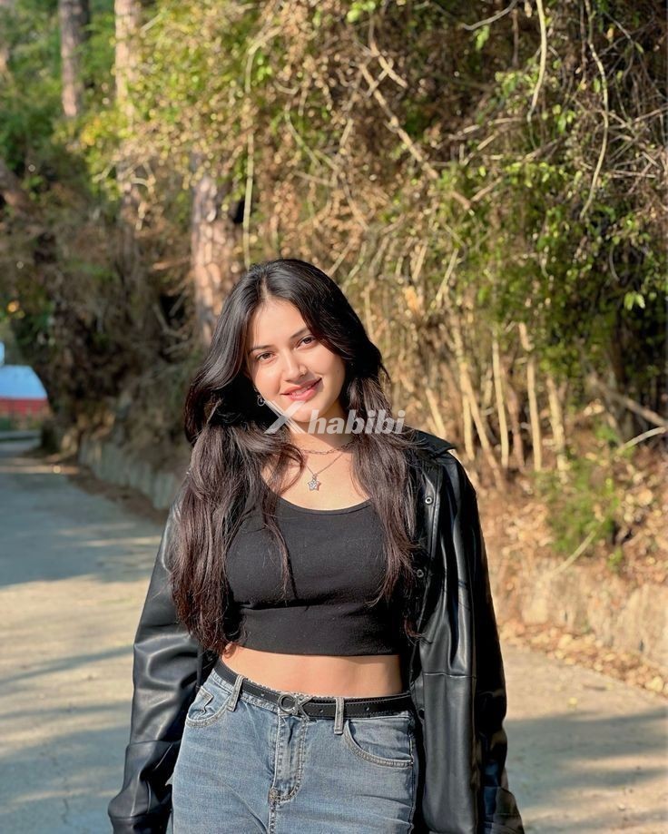 ahmedabad-explore-unforgettable-moments-with-priya-sharma-in-your-city-for-an-adventure-experience-0