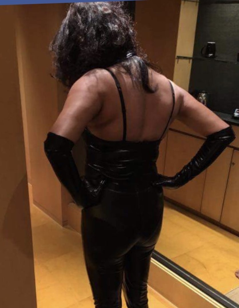 anita38-1