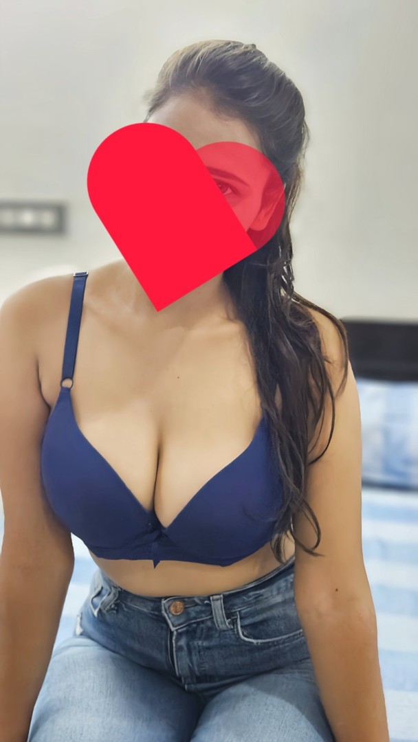 natasha-new-girl-cam-and-real-meet-2