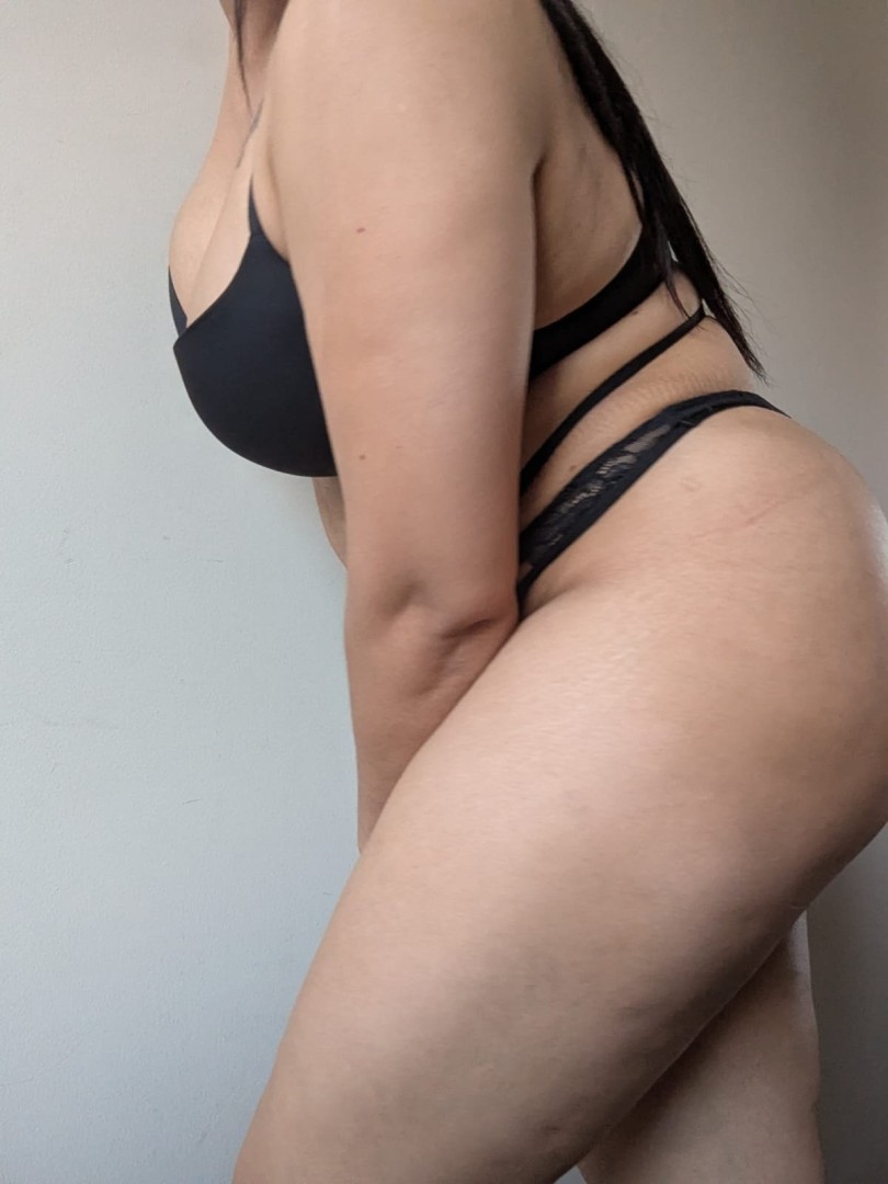 herleen-kaur-cam-real-meet-outcall-1