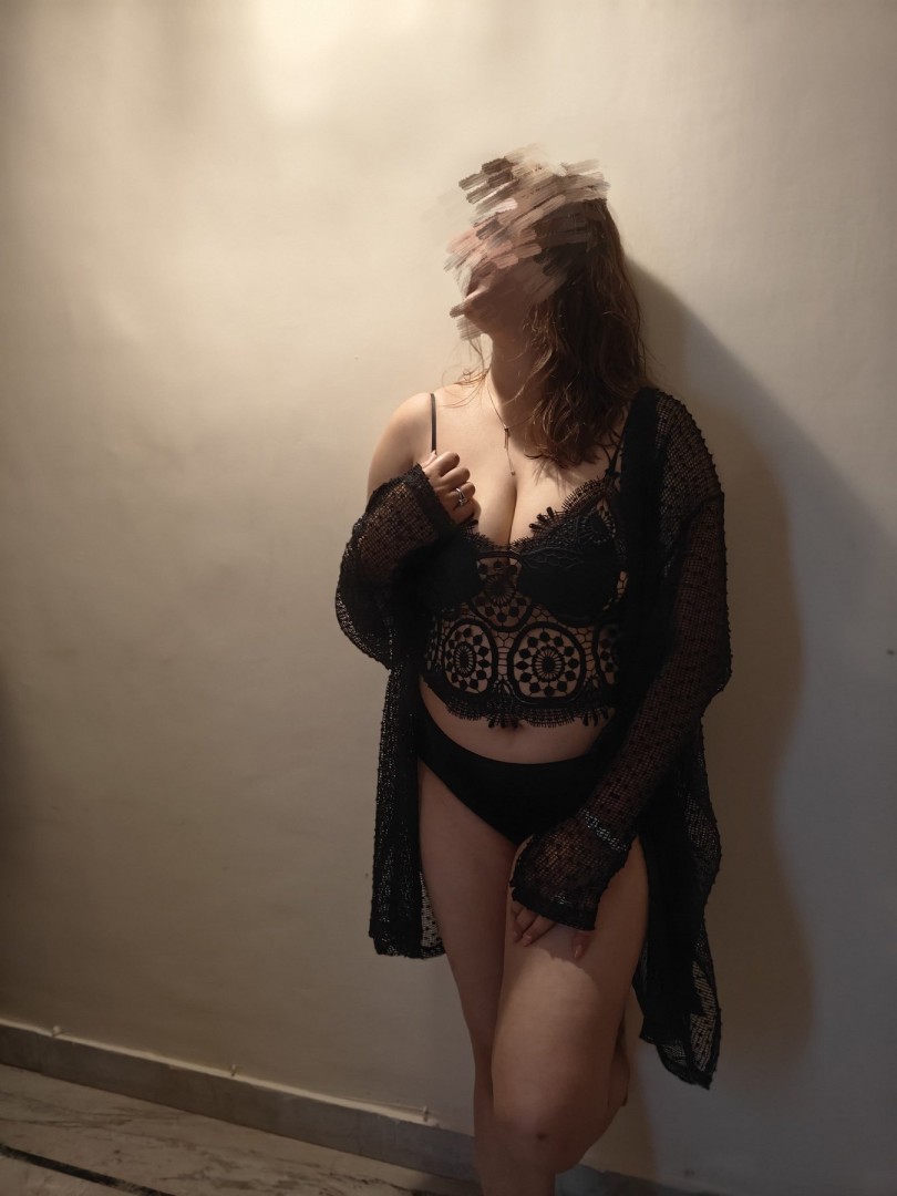 kavya-independent-model-1