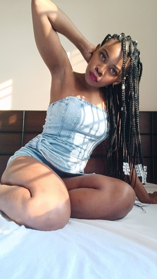 young-hot-horny-girl-shallom-4