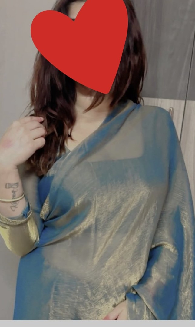 puja-individual-webcam-real-meets-n-1