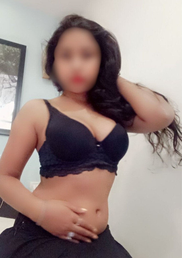 hi-profile-escort-bangalore-tamil-girl-3