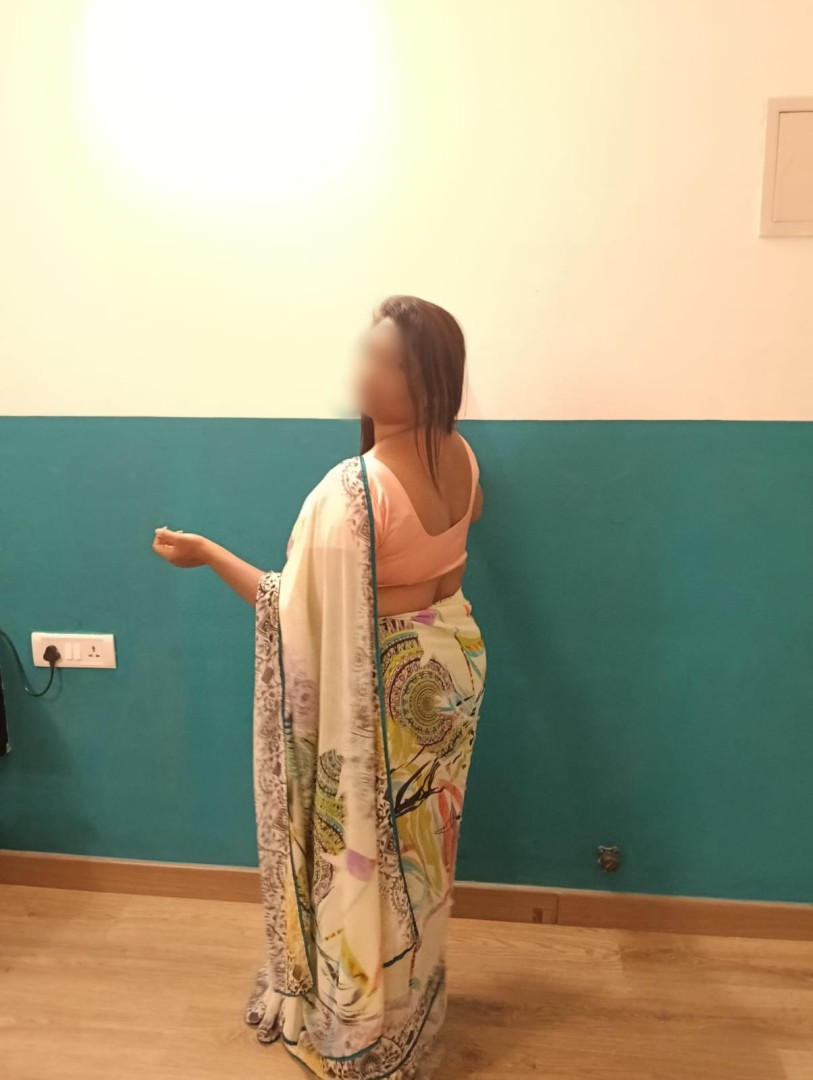 priyanka-only-out-calls-1