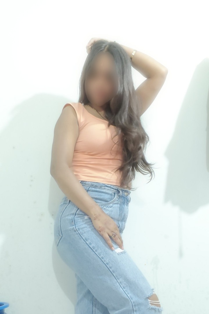 sexy-girlavble-for-meet-3