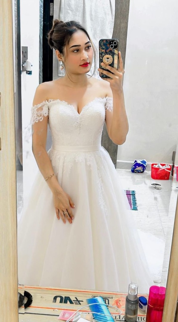 anisha-khan-3