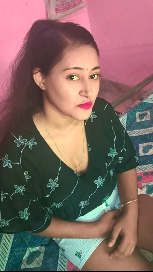 supriya-cam-show-real-meet-3