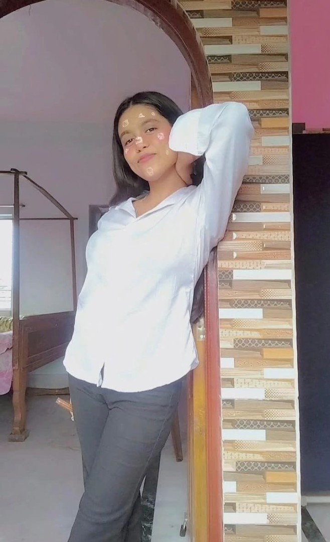 real-meet-and-web-cam-session-escort-3