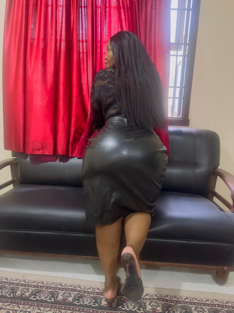 new-mistress-in-town-1