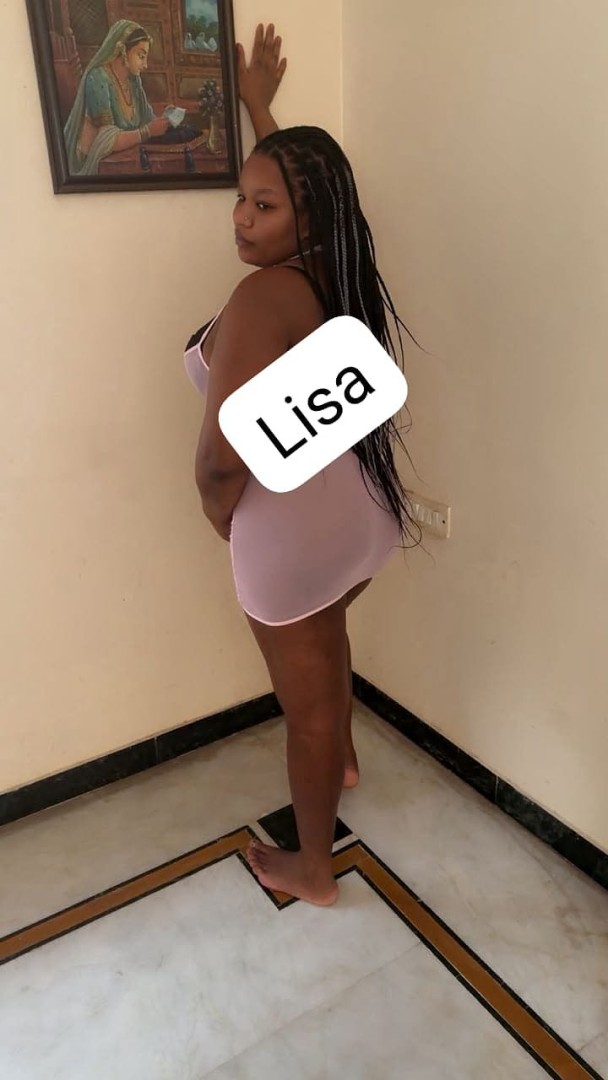 lisa-queen-of-bdsmlift-and-carry-2