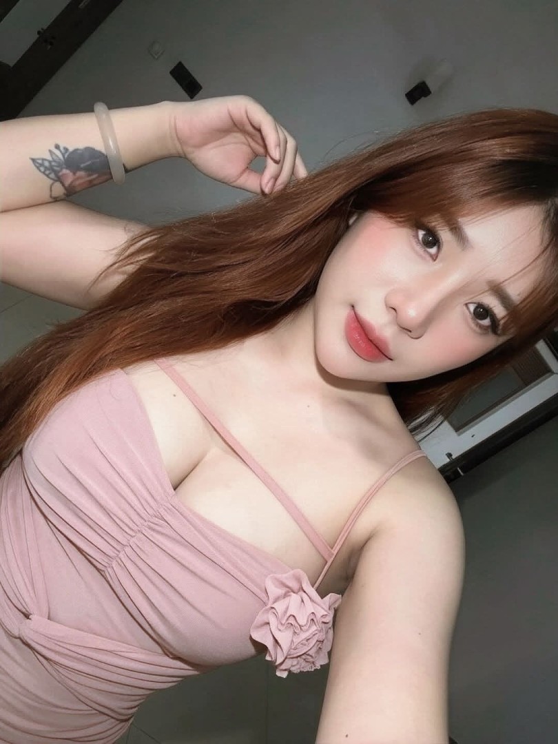 sexy-secretary-0