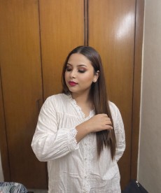 meet-zoya