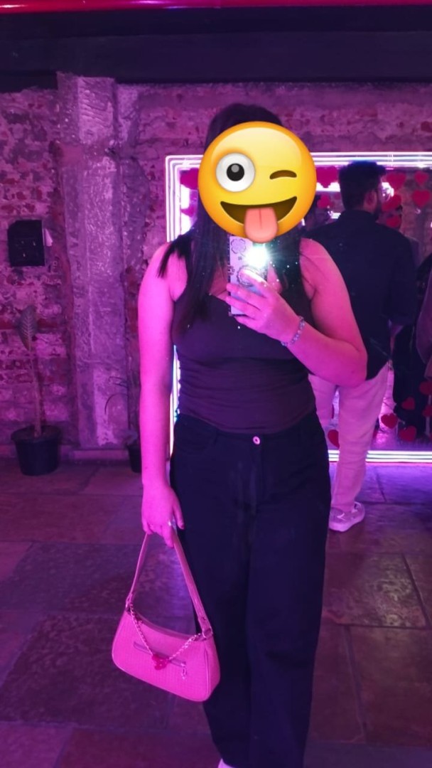 hey-im-looking-for-some-fun-time-2