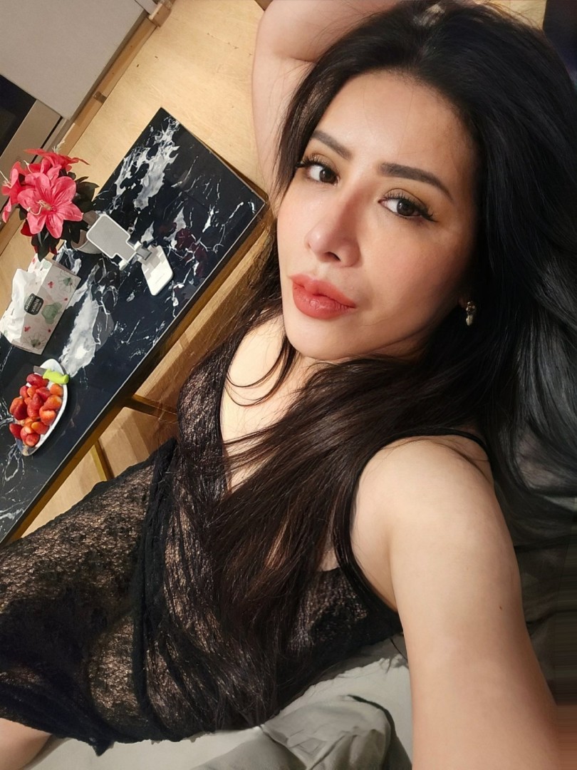 marina-independent-girl-0