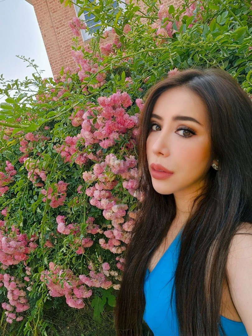 marina-independent-girl-3