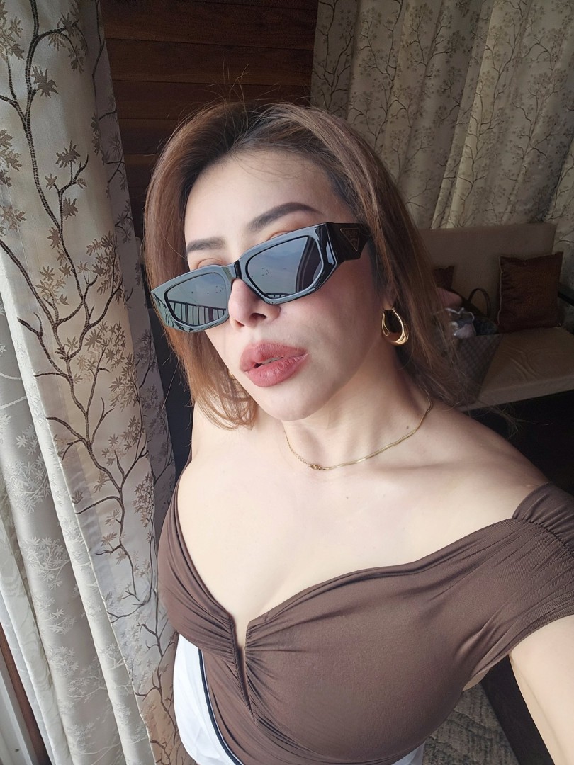 marina-independent-girl-4