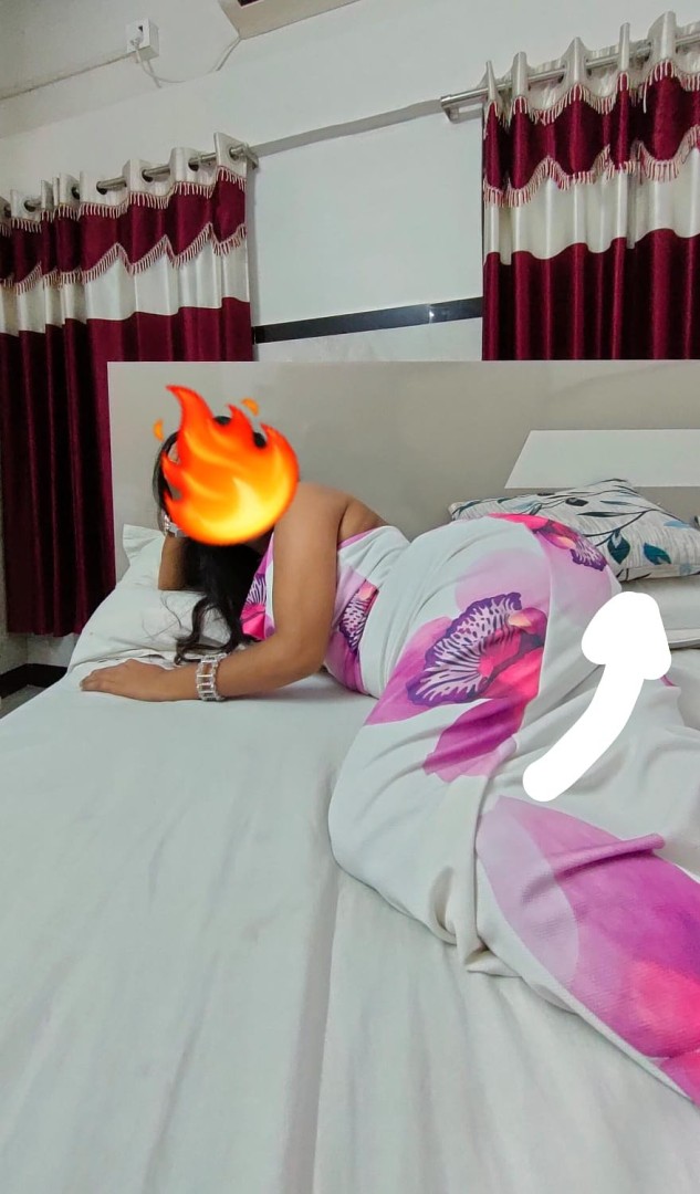 its-puja-here-meet-and-cam-show-0