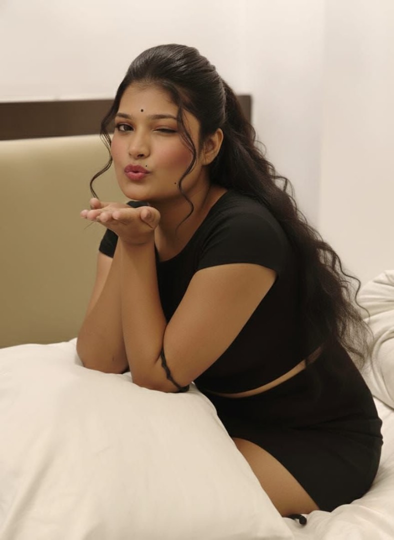 real-meet-and-cam-show-1