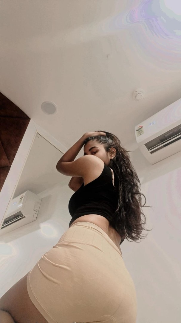 komal-independent-girl-incall-outcall-1