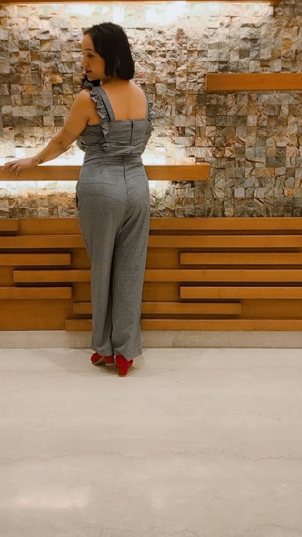 mohini-independent-girl-foreign-origin-0