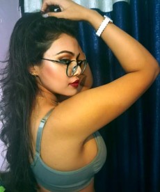 janvi-independent-model-video-service