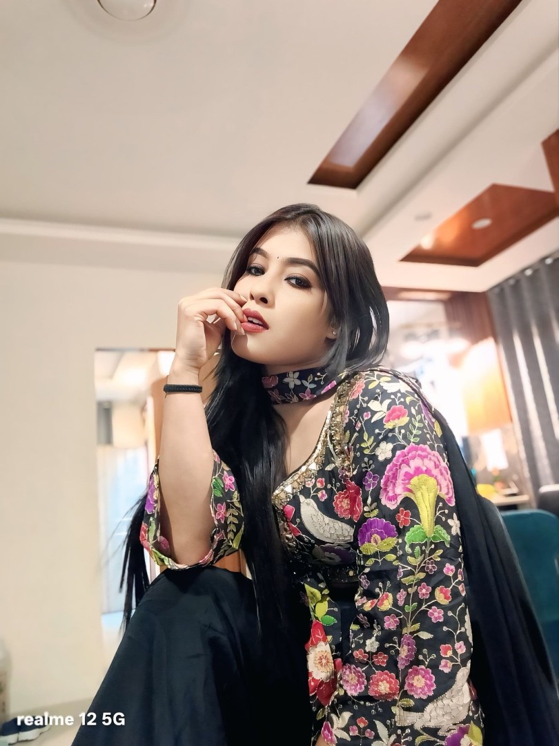 ashmita-indipendent-girl-1