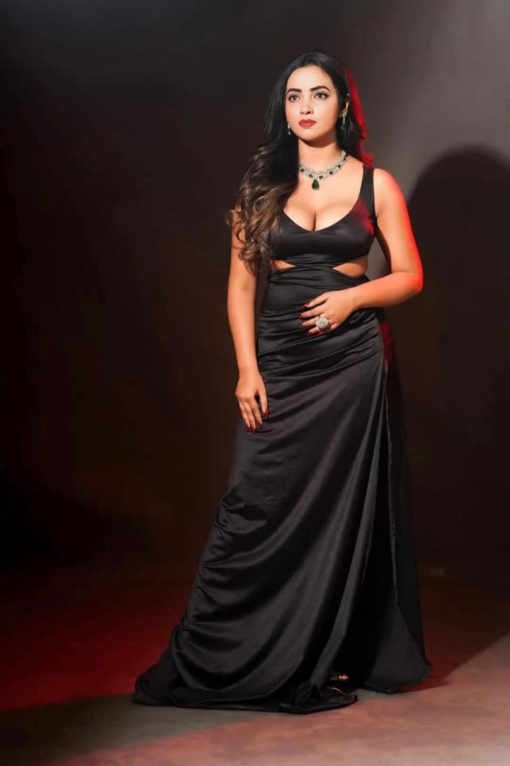 only-premium-luxury-jaipur-2
