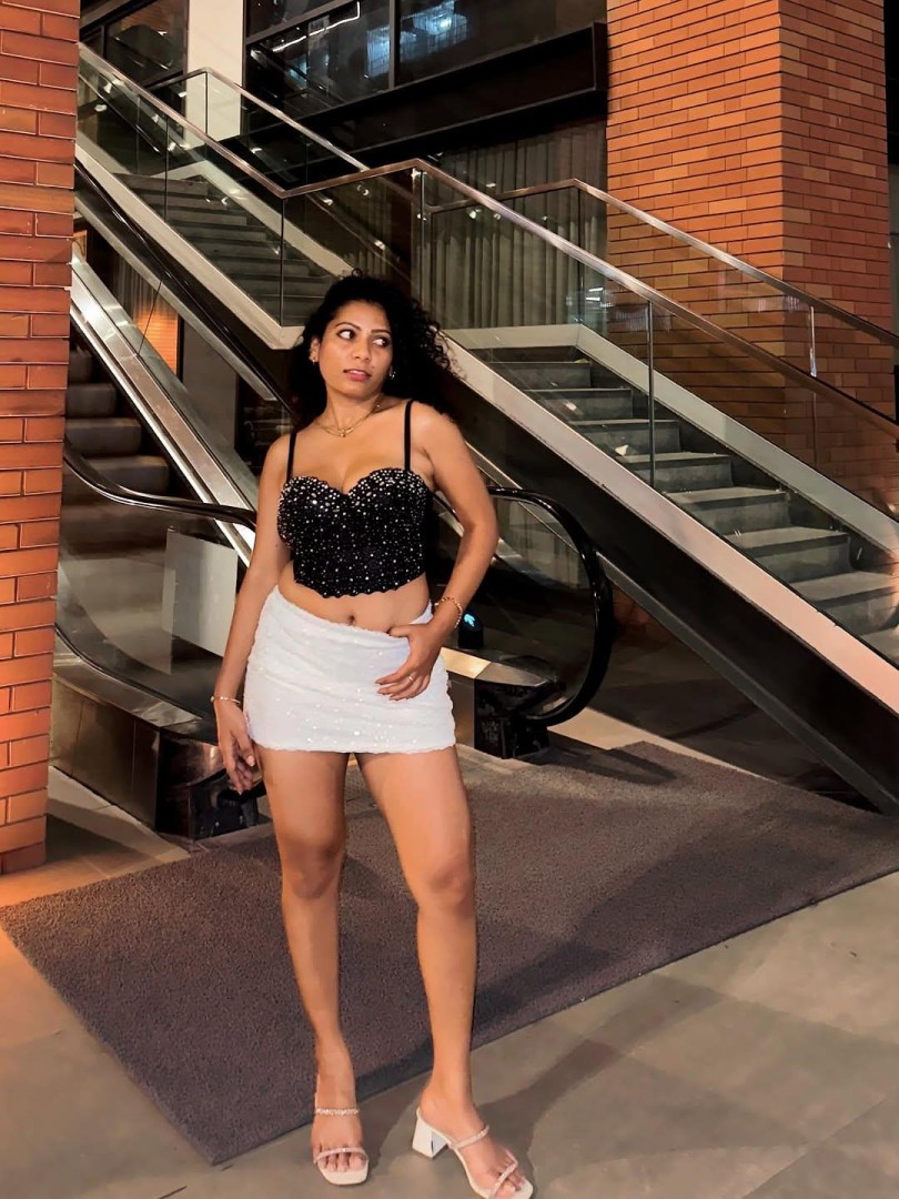 jaipur-escort-service-247-available-0