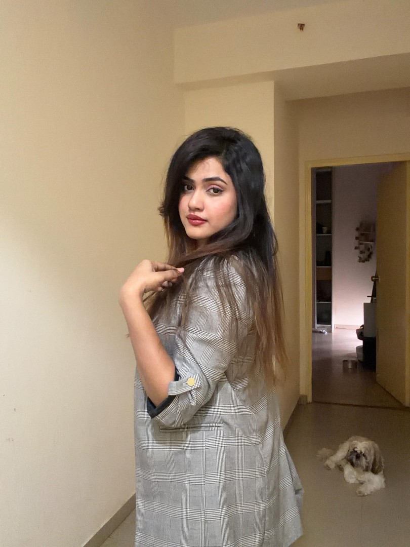 call-girls-jaipur-cash-on-hand-1