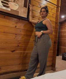 escort-service-available-ch6-247