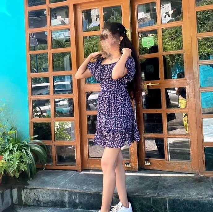 khushi-joshi-escort-service-24-hours-2