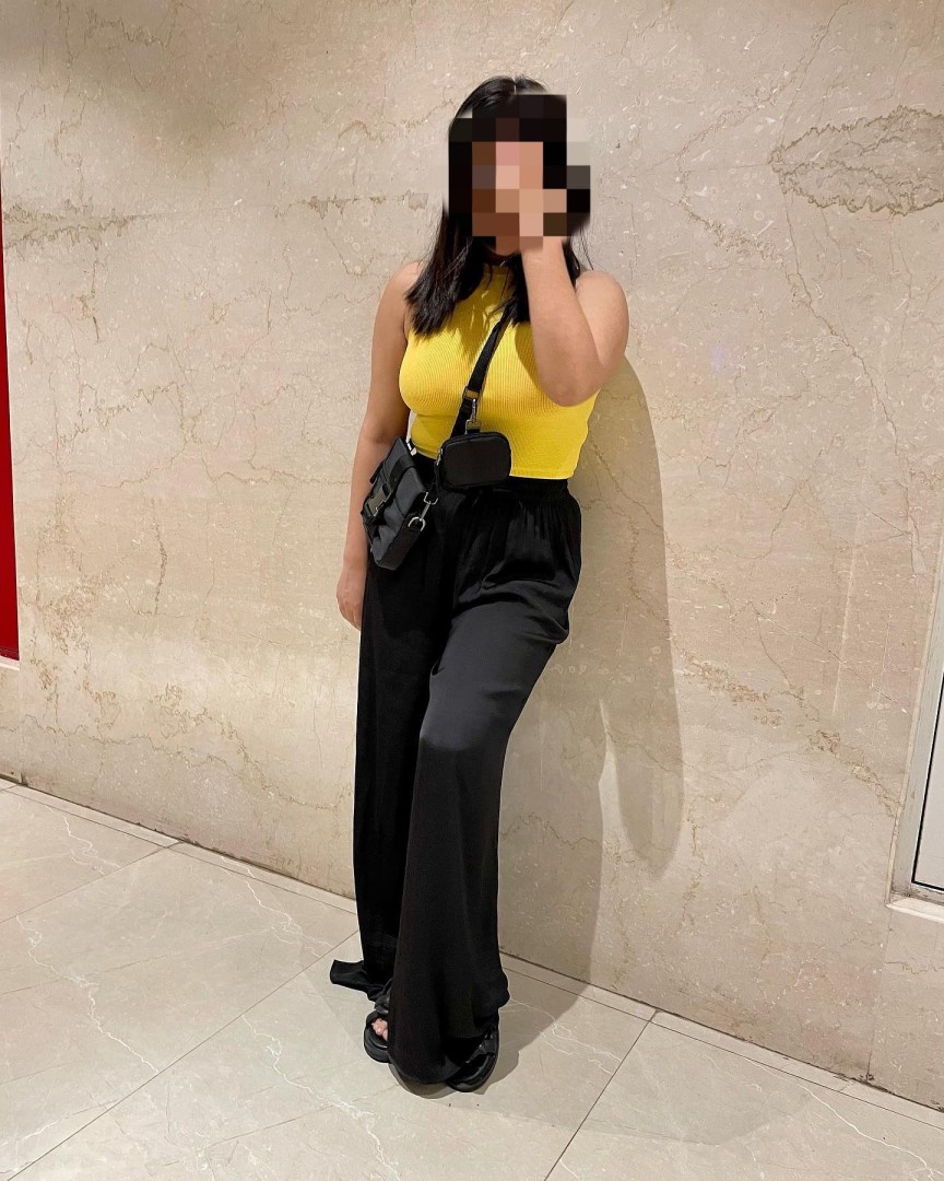 surat-mayra-escort-1