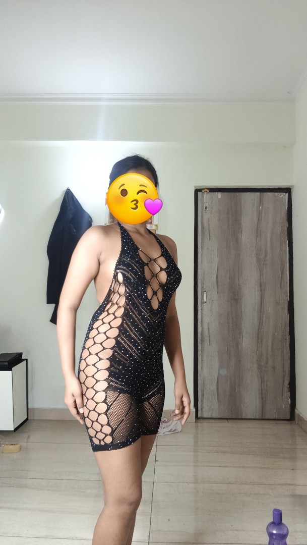 sonam-nude-video-call-sex-chat-1