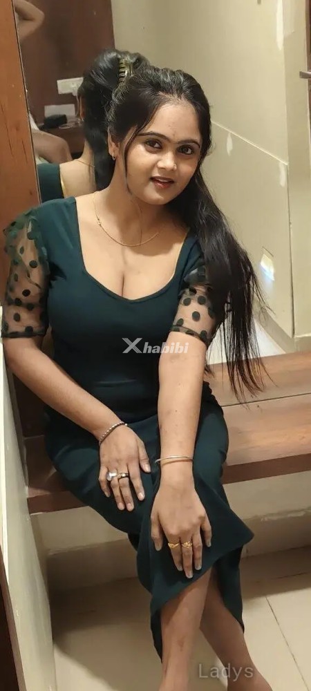 call-girl-in-the-leela-ambience-gurugram-hotel-residences-9990552040-cash-on-delivary-0