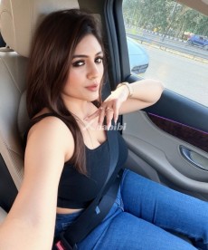 escort-model-munirka-delhi