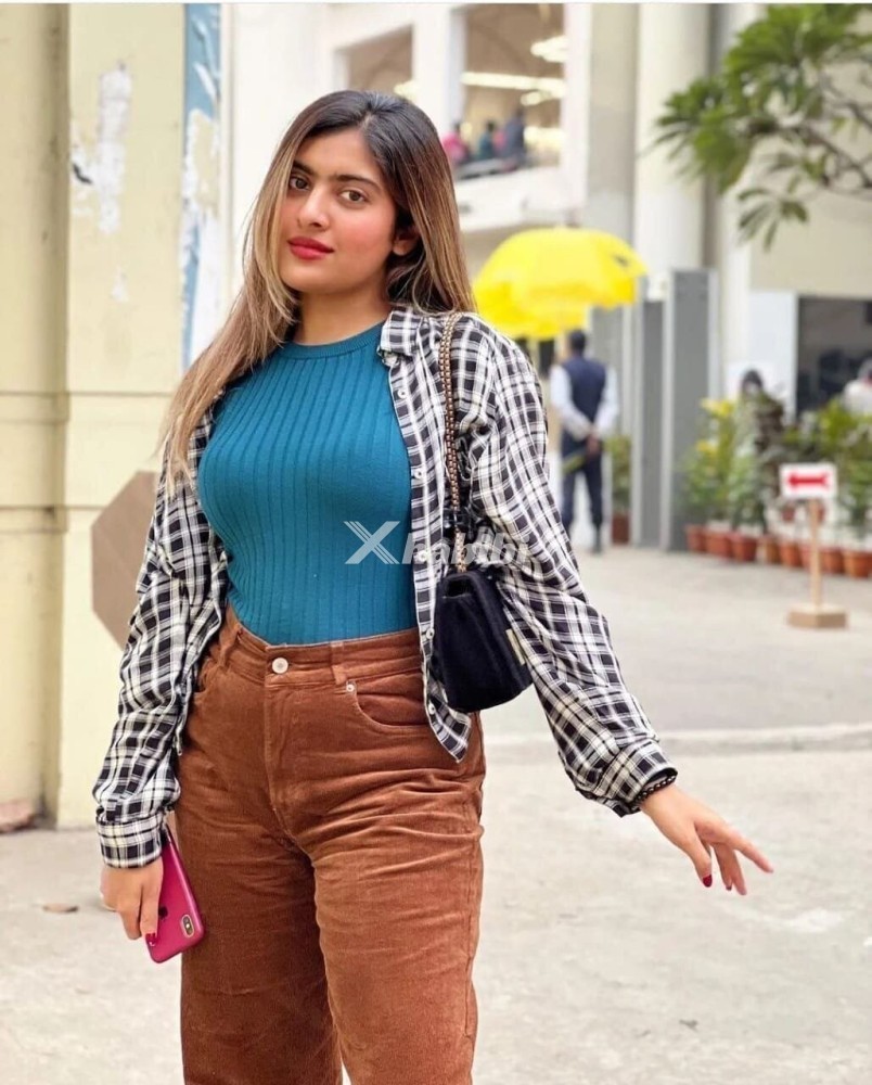 escort-model-munirka-delhi-0