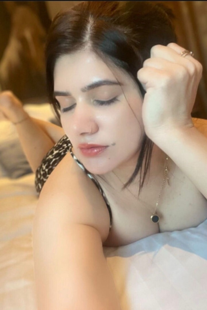 anika-4