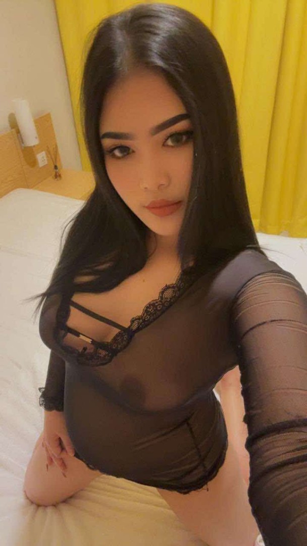 new-lady-available-nadia-1
