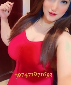 naughty-model-pooja