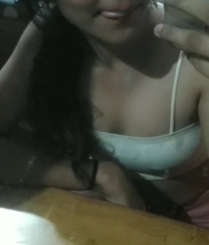 sabina-cam-show-24x7-gfe-2