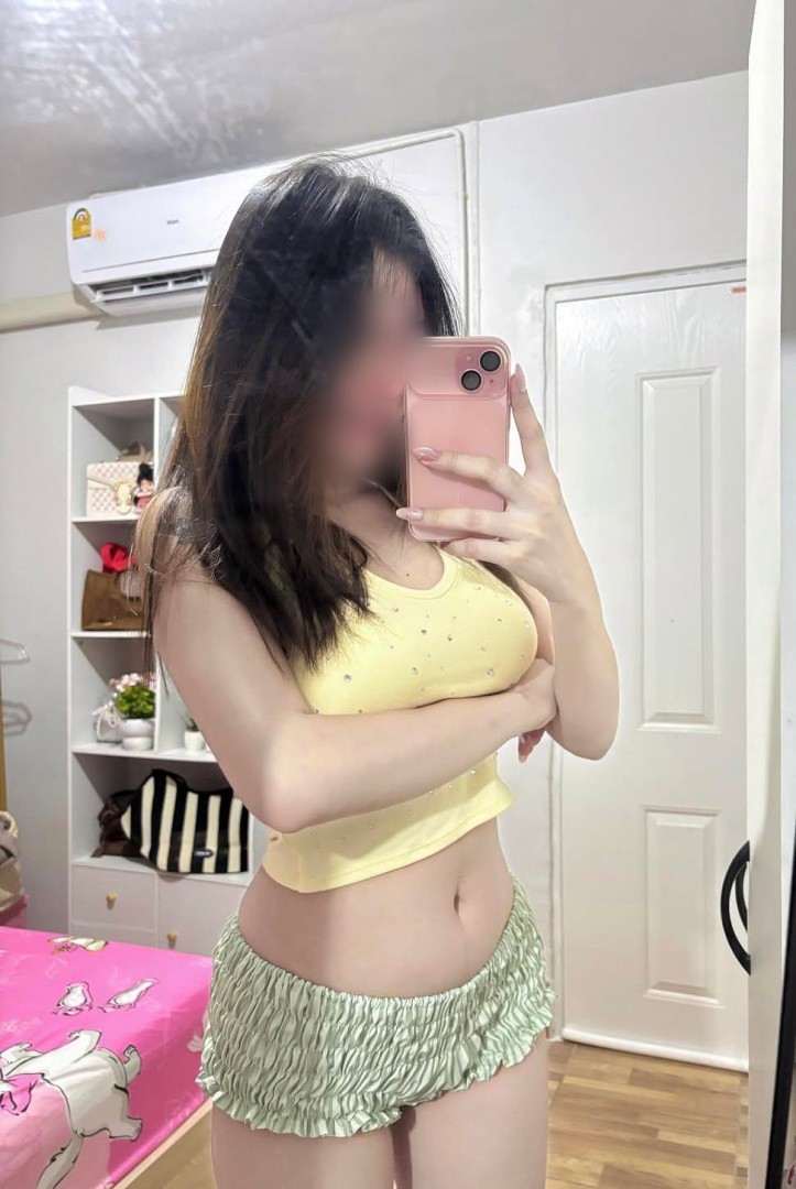 best-high-profile-college-girls-0