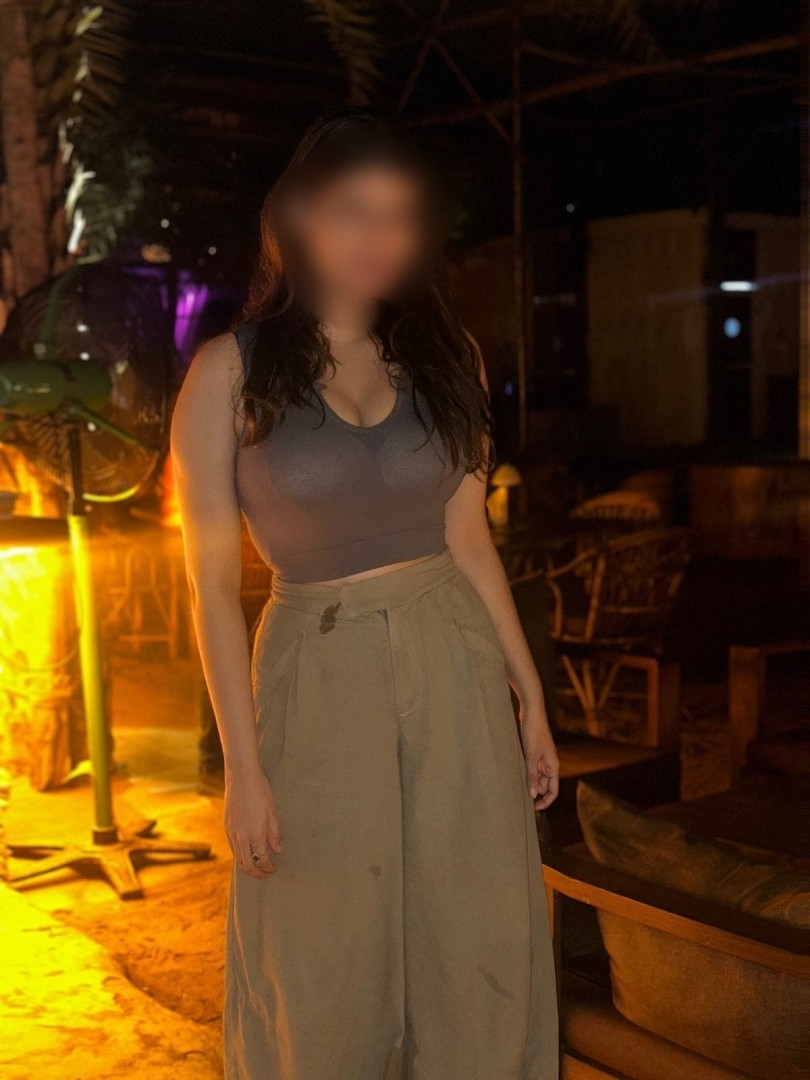 available-cam-service-meet-escort-0