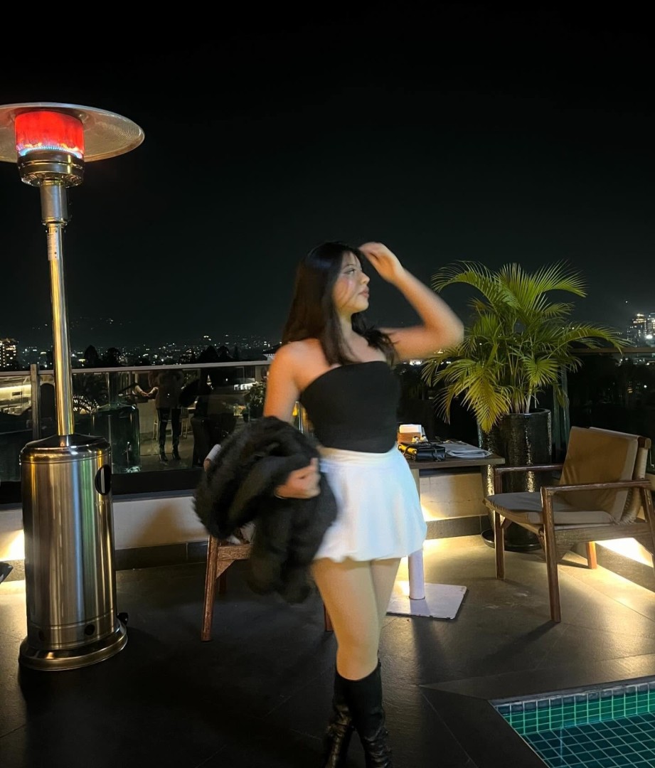 premium-and-high-escorts-service-btw-2