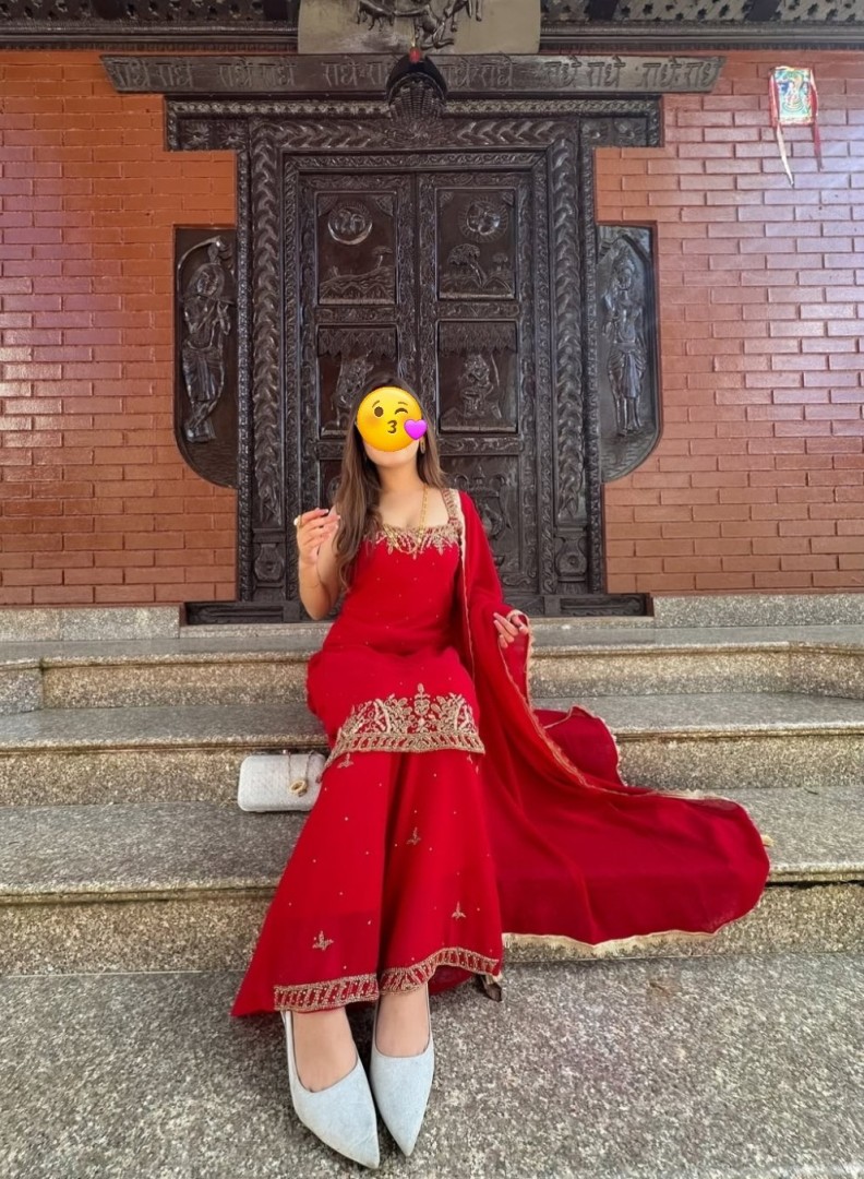 laxmi-available-247-book-now-0