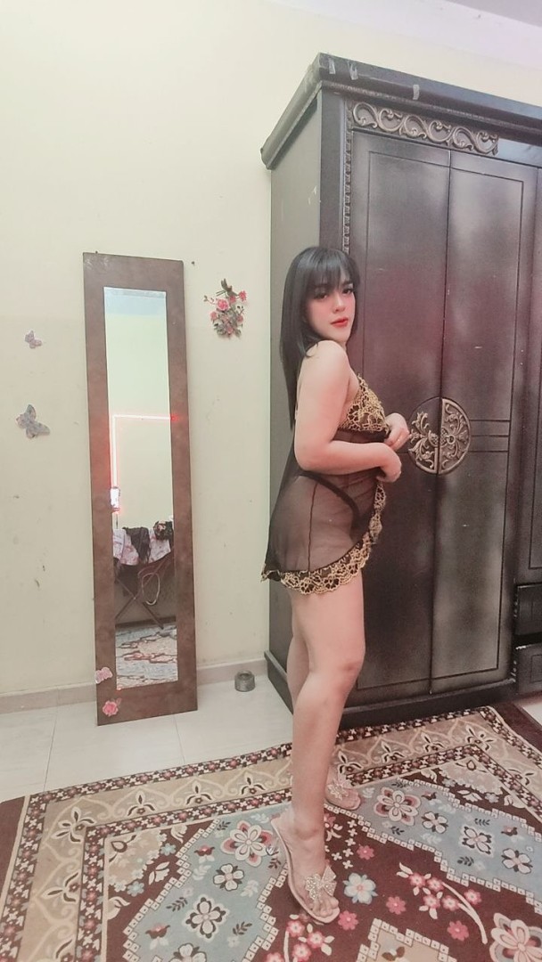 mimi-available-full-service-3